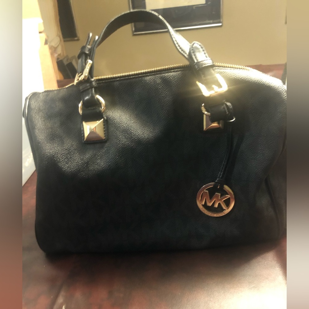 Michael Kors Monogram Grayson Large Satchel - Black
